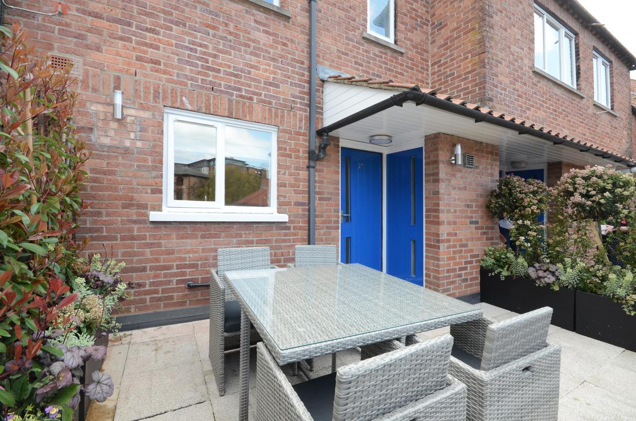 Fossgate Luxury Duplex City Centre Apartment With Free Parking York Esterno foto